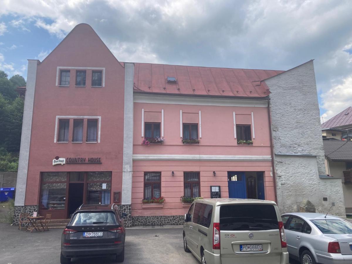 Country House & Restaurant Hronec Exterior photo